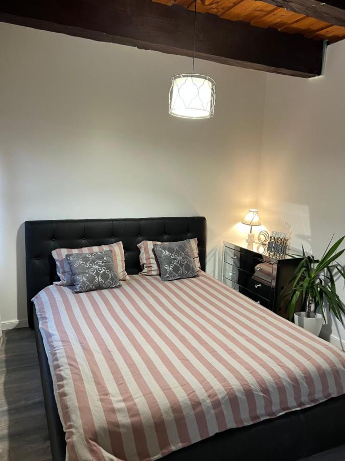 Tiltu 5 Apartment ไคลเพดา ภายนอก รูปภาพ